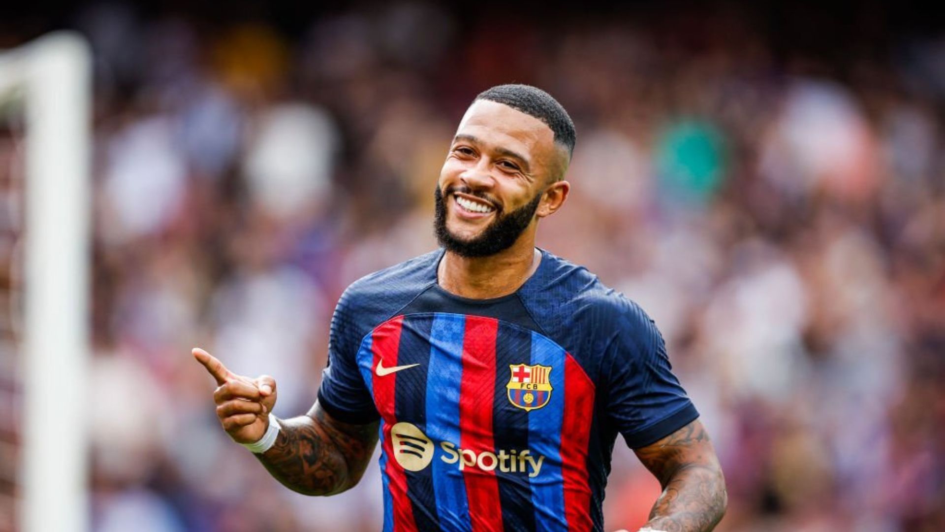 Barcelona forward linked with a move away from Camp Nou in January