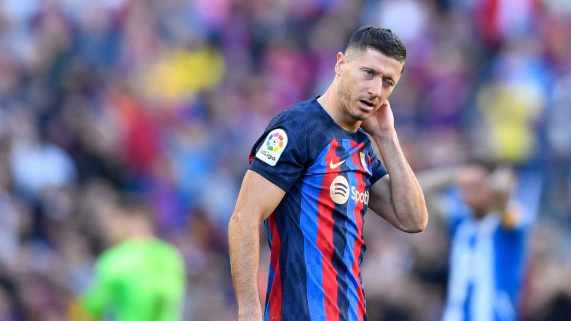 Lewandowski during the game against Espanyol