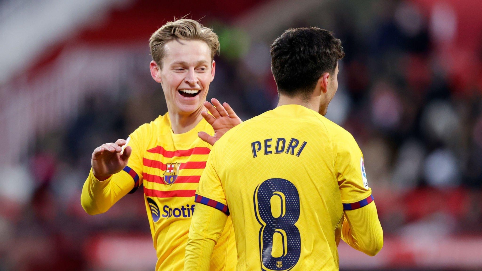 Busquets injured: A double pivot of Frenkie and Pedri