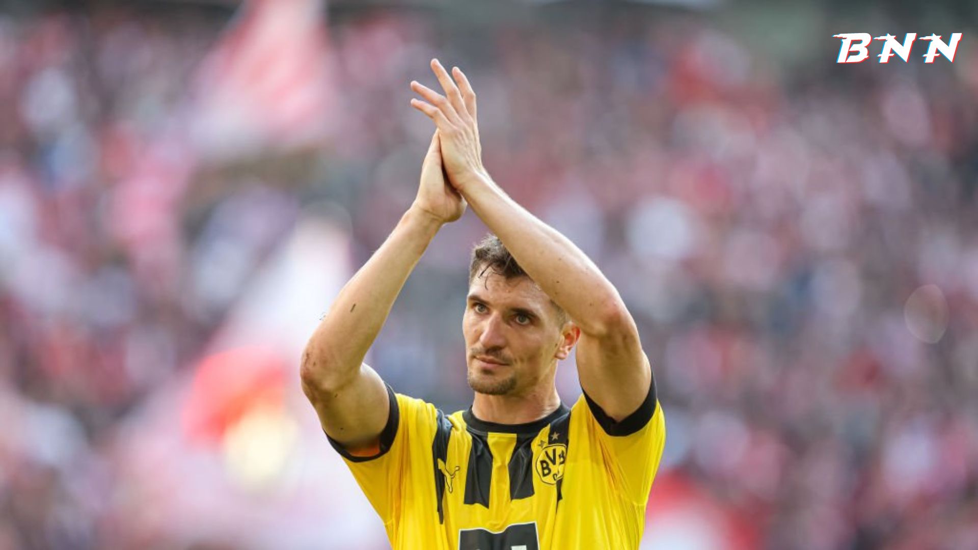 Barcelona target Thomas Meunier