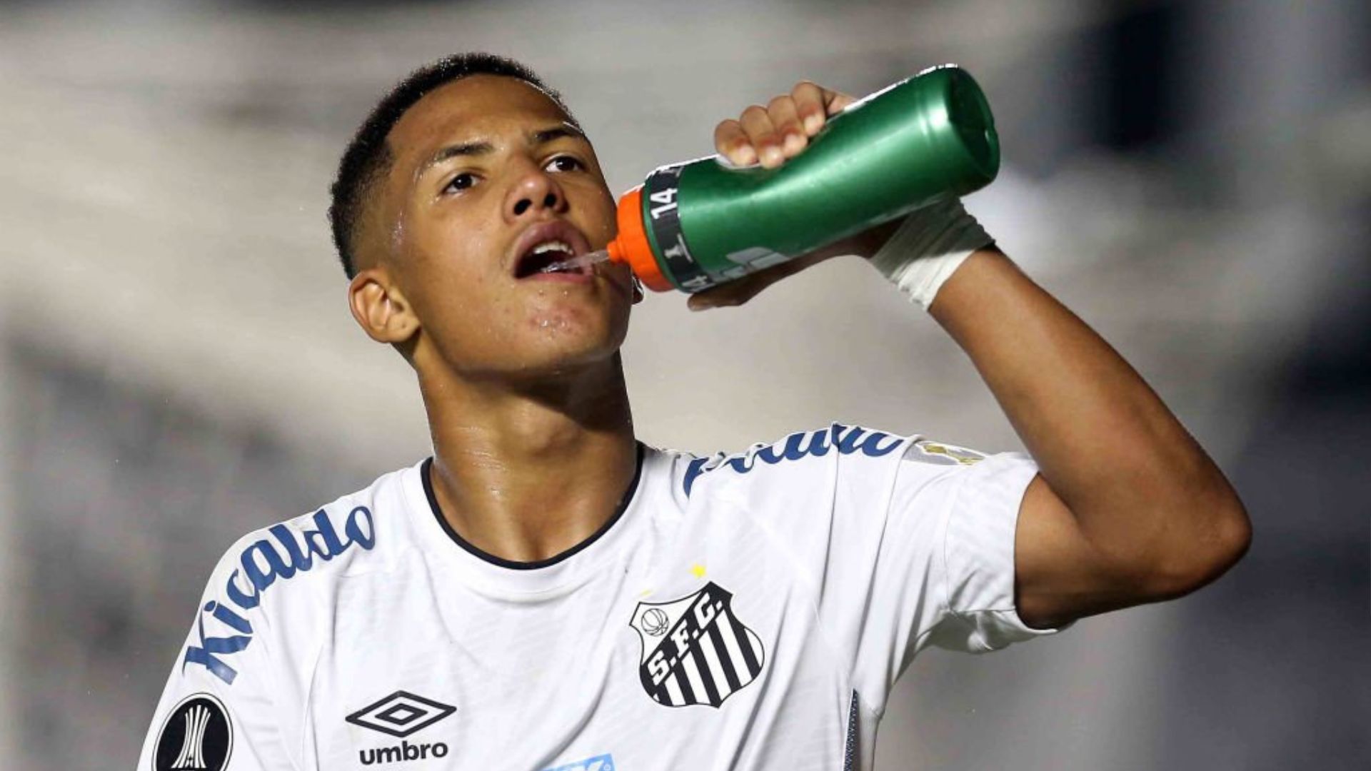 Barcelona target Angelo Gabriel