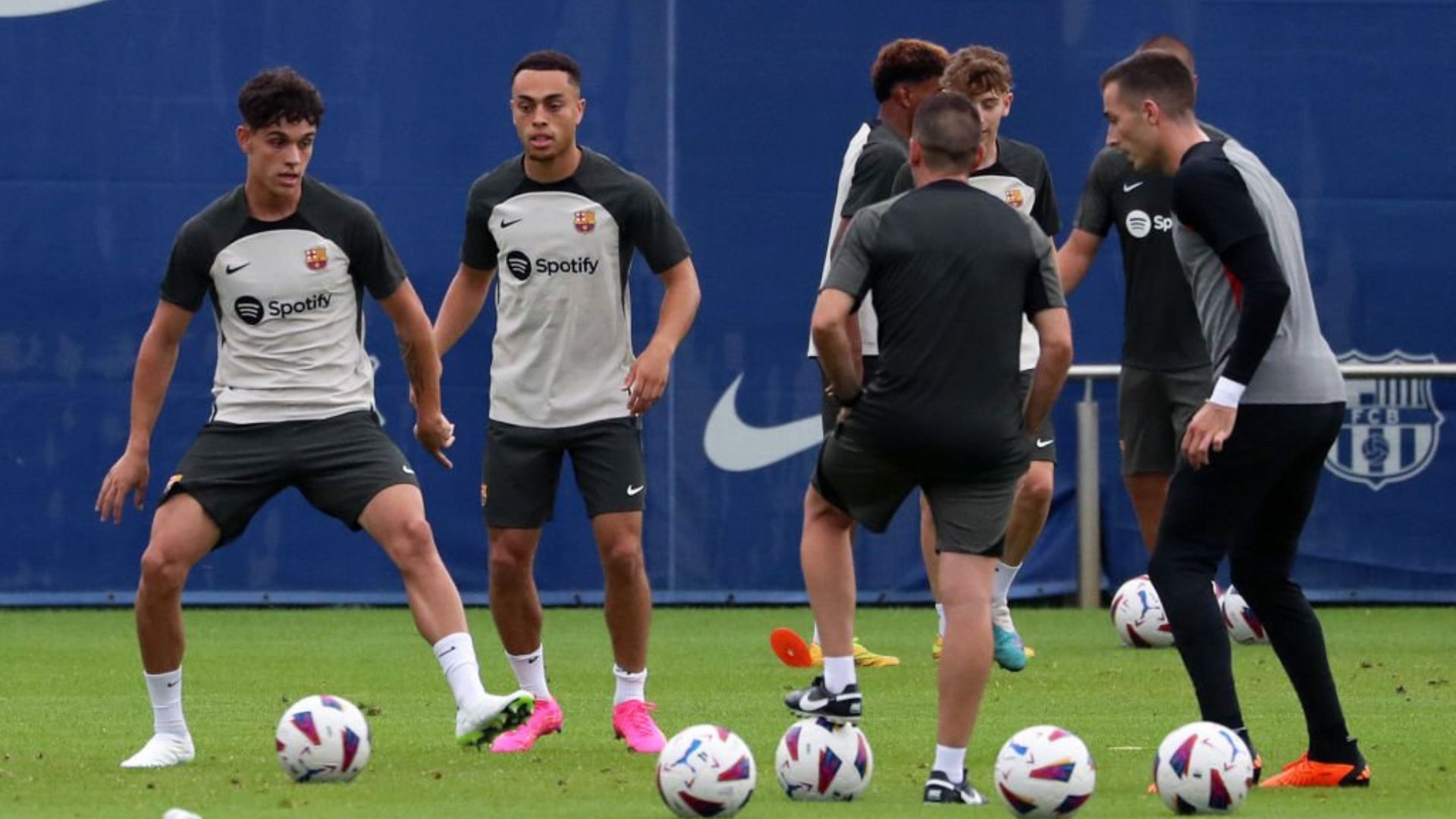 Barcelona players training