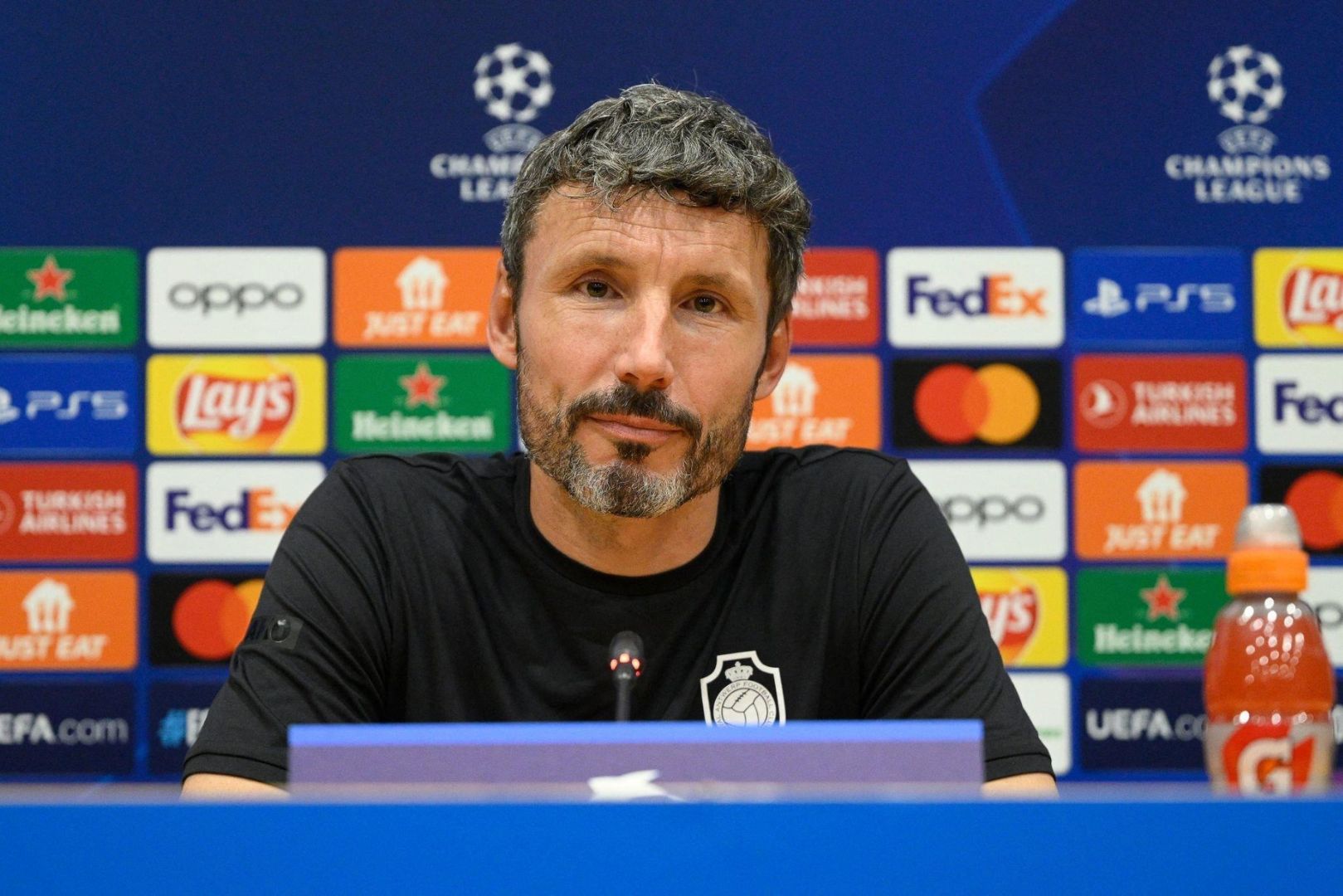 Former Barcelona player Mark van Bommel and current head coach of Royal Antwerp