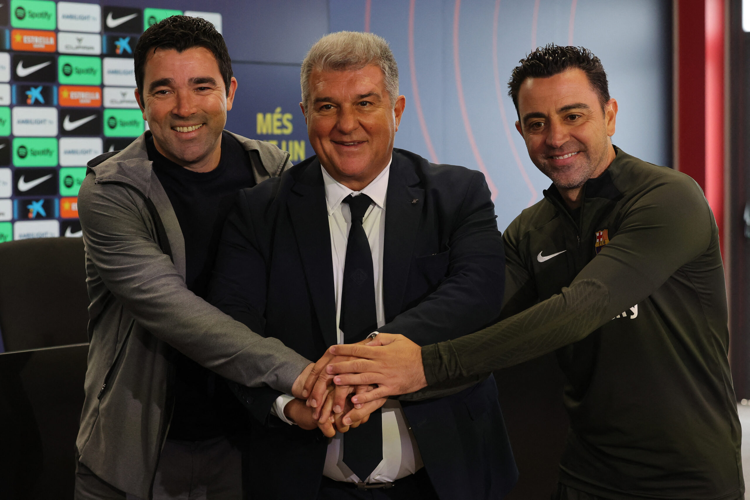 TOPSHOT - (From L) Barcelona's Sports Director Anderson de Souza 