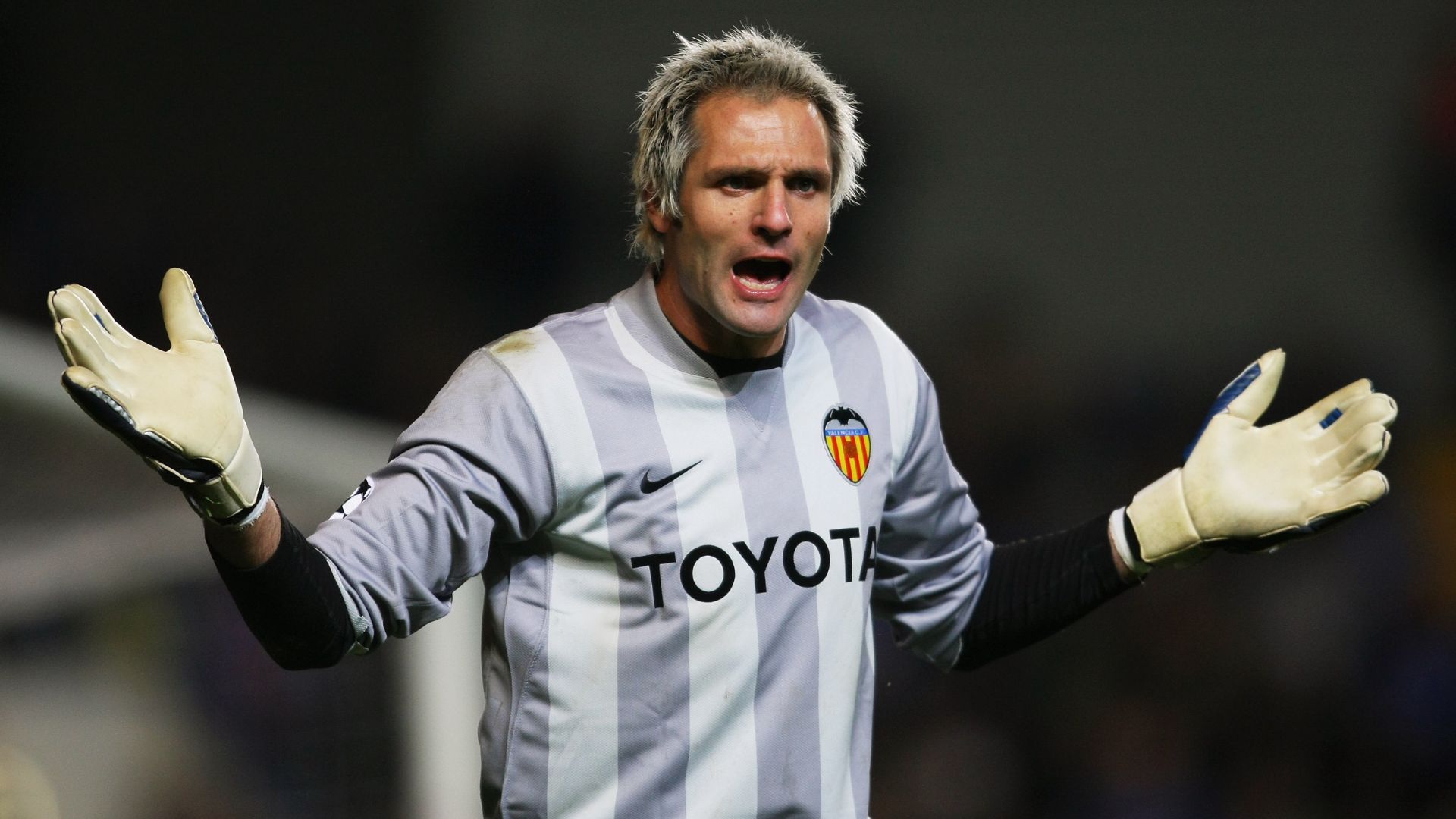 LONDON - DECEMBER 11: Goalkeeper, Santiago Canizares of Valencia gestures during the UEFA Champions League group B match between Chelsea and Valencia at Stamford Bridge on December 11, 2007 in London, England.