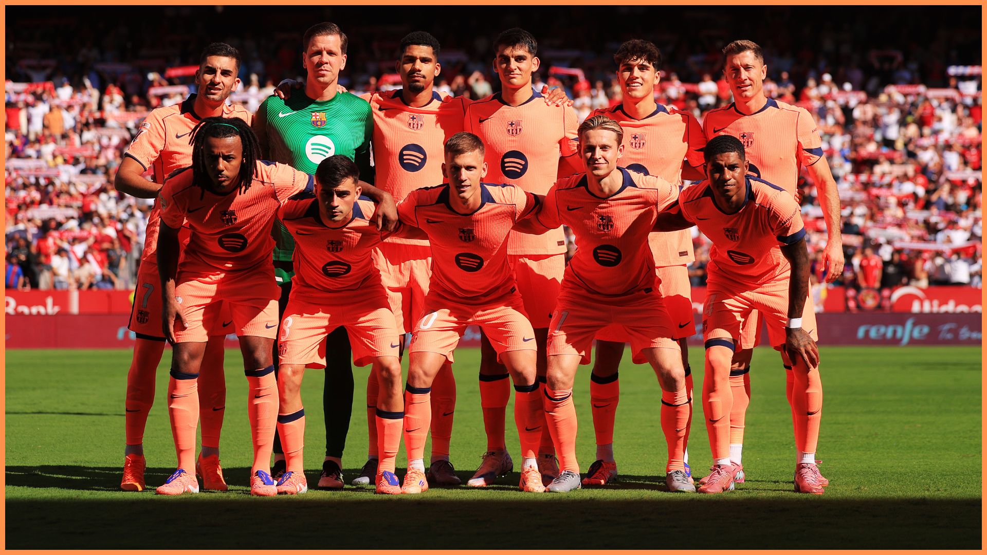 SEVILLE, SPAIN - OCTOBER 05: Players of FC Barcelona pose for a team photograph prior to the LaLiga EA Sports match between Sevilla FC and FC Barcelona at Estadio Ramon Sanchez Pizjuan on October 05, 2025 in Seville, Spain.