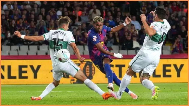 BARCELONA, SPAIN - NOVEMBER 02: Lamine Yamal of FC Barcelona scores his team's first goal during the LaLiga EA Sports match between FC Barcelona and Elche CF at Spotify Camp Nou on November 02, 2025 in Barcelona, Spain.