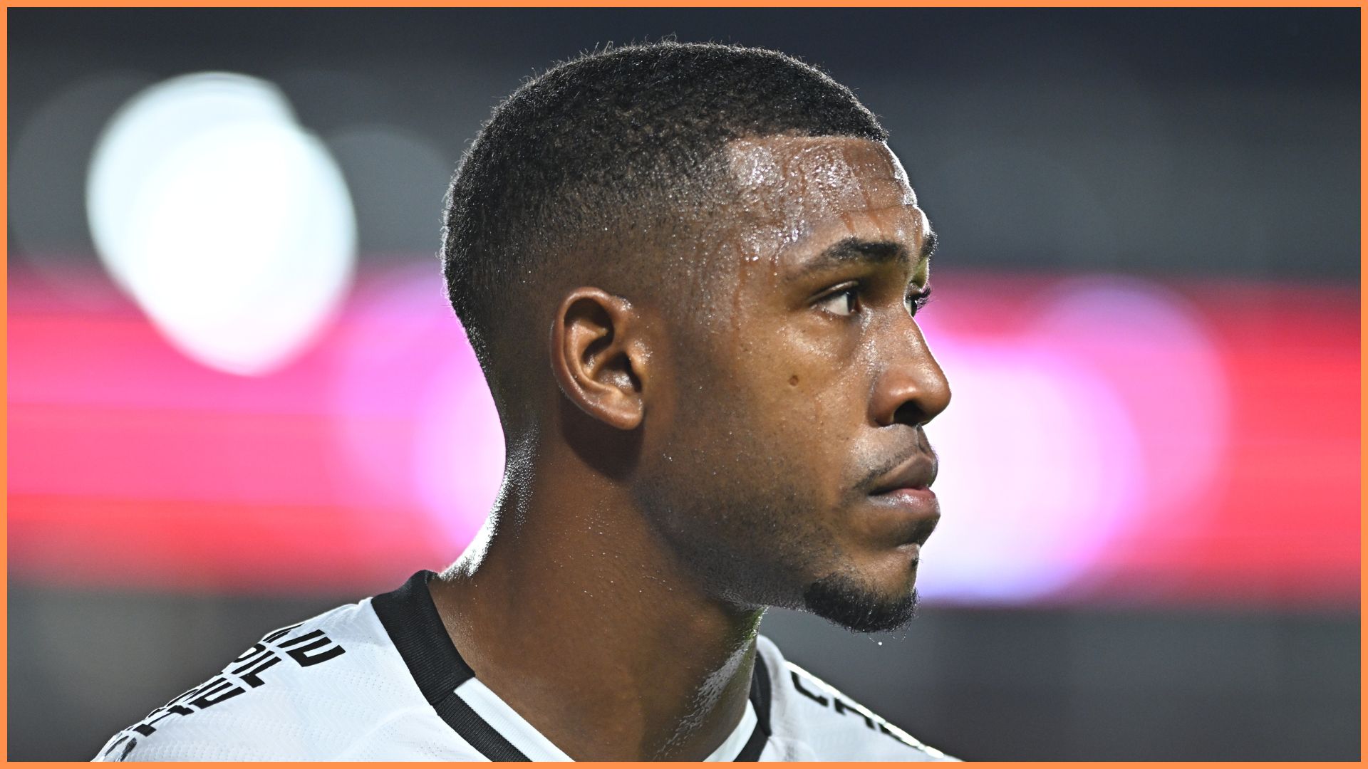 BUENOS AIRES, ARGENTINA - MAY 13: Rayan of Vasco Da Gama looks on during a Copa CONMEBOL Sudamericana 2025 group G match between Lanus and Vasco da Gama at Estadio Ciudad de Lanús Néstor Díaz Pérez on May 13, 2025 in Buenos Aires, Argentina.