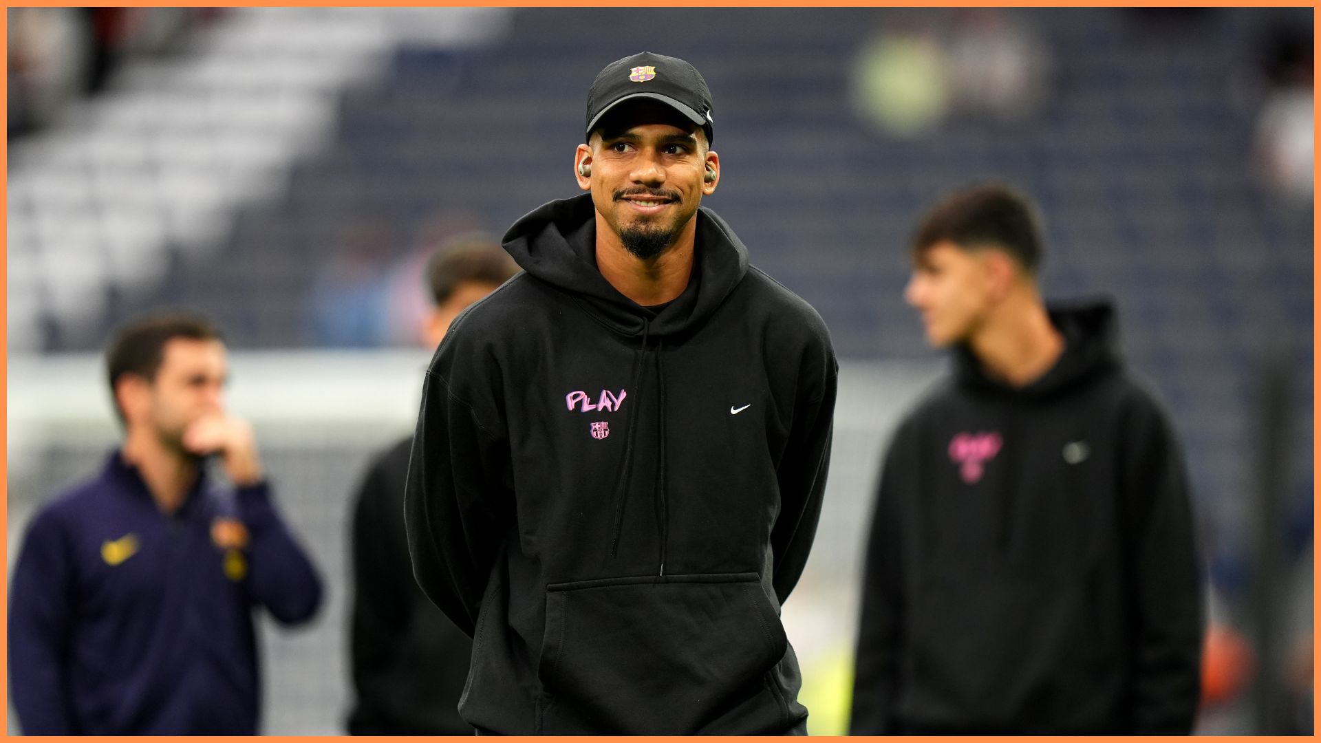 MADRID, SPAIN - OCTOBER 26: Ronald Araujo of FC Barcelona during the LaLiga EA Sports match between Real Madrid CF and FC Barcelona at Estadio Santiago Bernabeu on October 26, 2025 in Madrid, Spain.