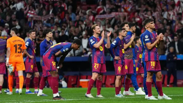 MADRID, SPAIN - APRIL 14: Marcus Rashford of FC Barcelona reacts as team mates Frenkie de Jong, Pedri and Gerard Martin acknowledge the fans following the UEFA Champions League 2025/26 Quarter-Final Second Leg match between Club Atlético de Madrid and FC Barcelona at Riyadh Air Metropolitano on April 14, 2026 in Madrid, Spain.