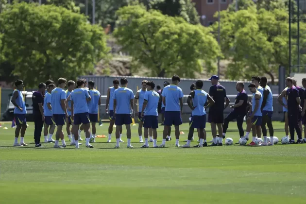 May 22, 2026, Sant Joan Despi, Barcelona, SPAIN: Players of FC Barcelona during the training day of FC Barcelona ahead the Spanish League, Laliga EA Sports, football match against Valecia CF at Ciudad Esportiva Joan Gamper on May 22, 2026 in Sant Joan Despi, Barcelona, Spain.